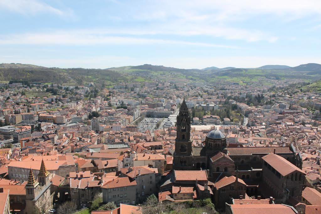 Une Coquille Sous L'Oreiller Le Puy-en-Velay Exteriör bild